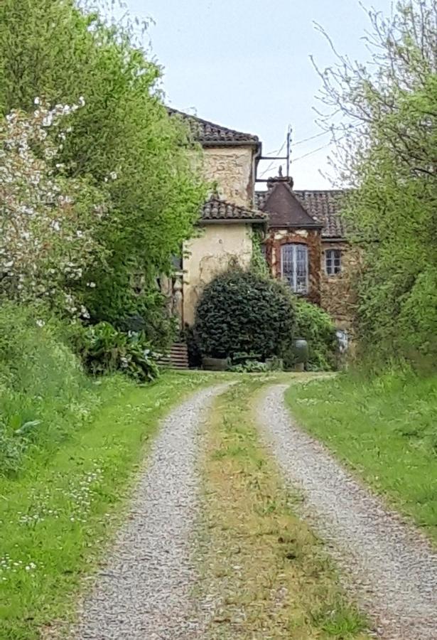 Le Pouy Bed and Breakfast Termes-d'Armagnac Εξωτερικό φωτογραφία